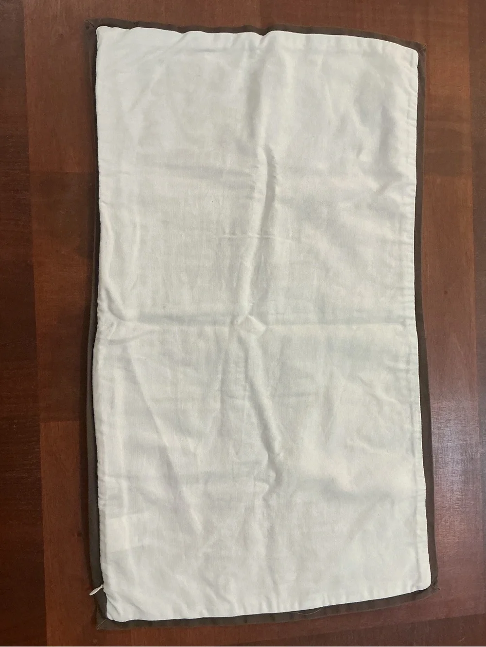 Pottery Barn New York Embroidered 100% Cotton Pillow Sham, Zip, 26